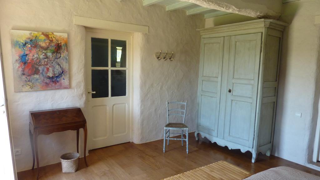 Chambres d'Hôtes La Treille Ligardes Quarto foto